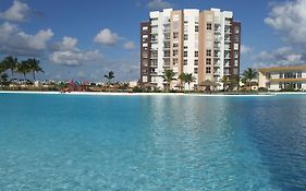 Dreams Lagoon